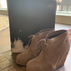 DV by Dolce Vita tan booties, size 7.5